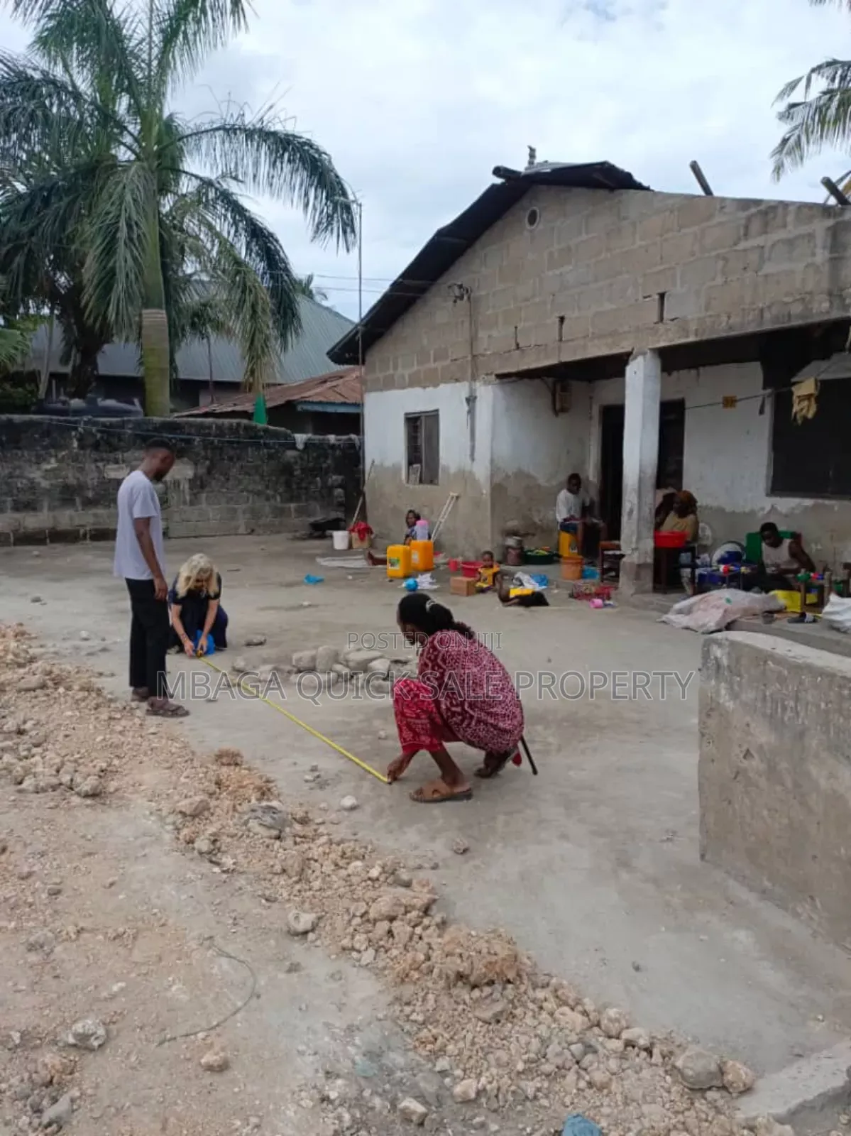 6bdrm House in Manzese for sale