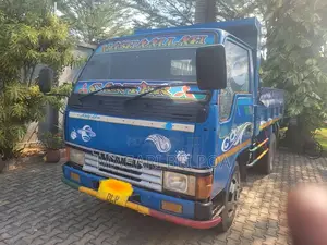 Canter Tipper