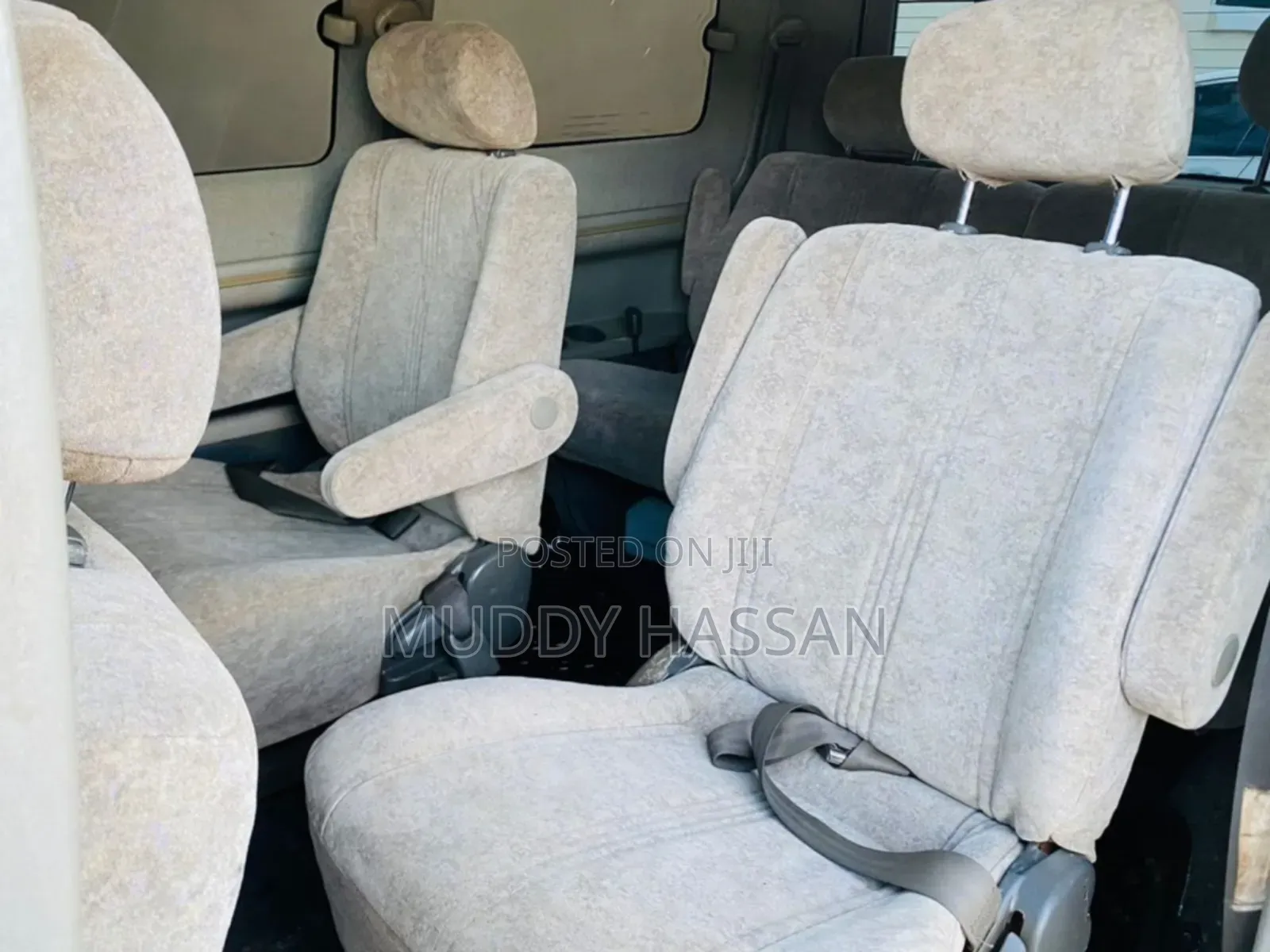 Toyota Noah 2001 Silver