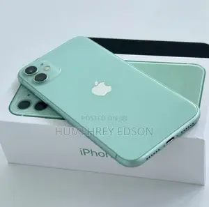 New Apple iPhone 11 128 GB Green