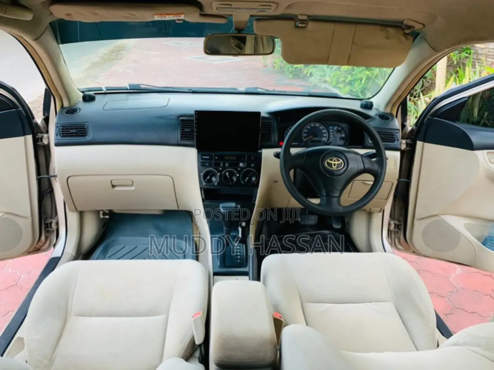 Toyota Allex 2000 Gold