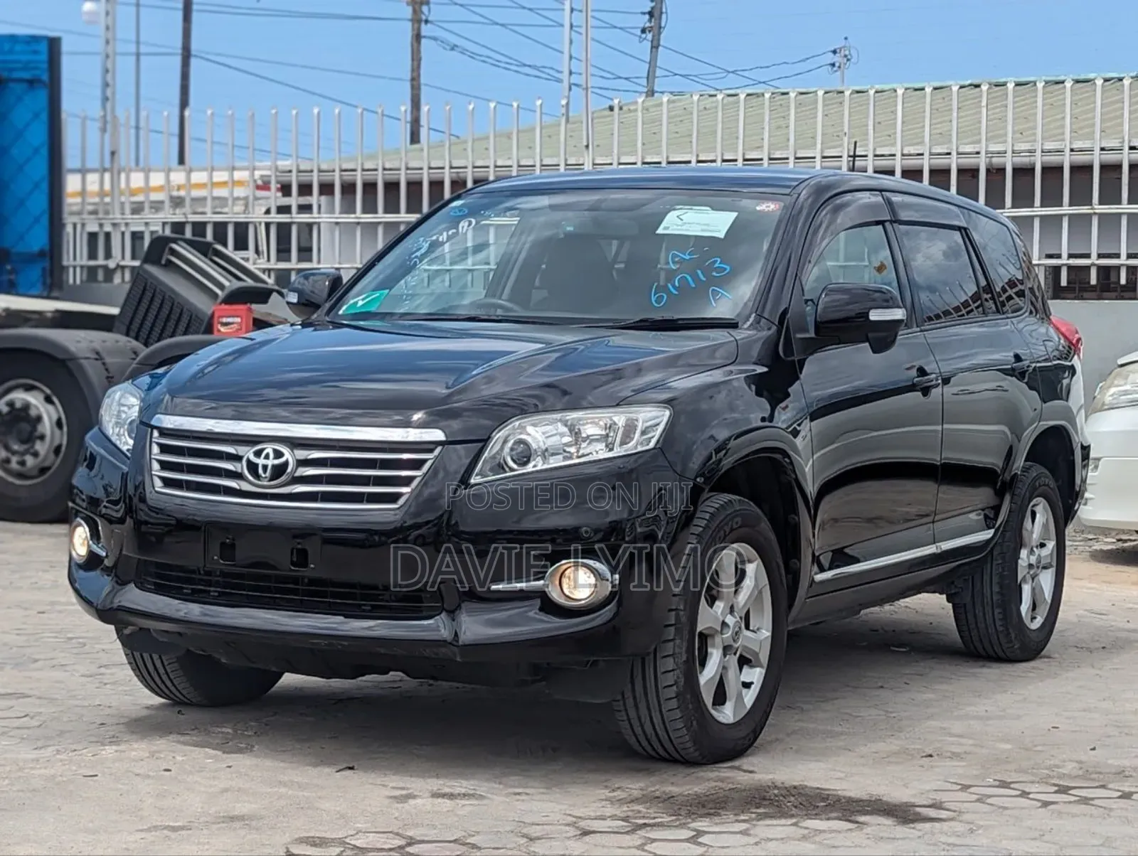Toyota Vanguard 2010 Black