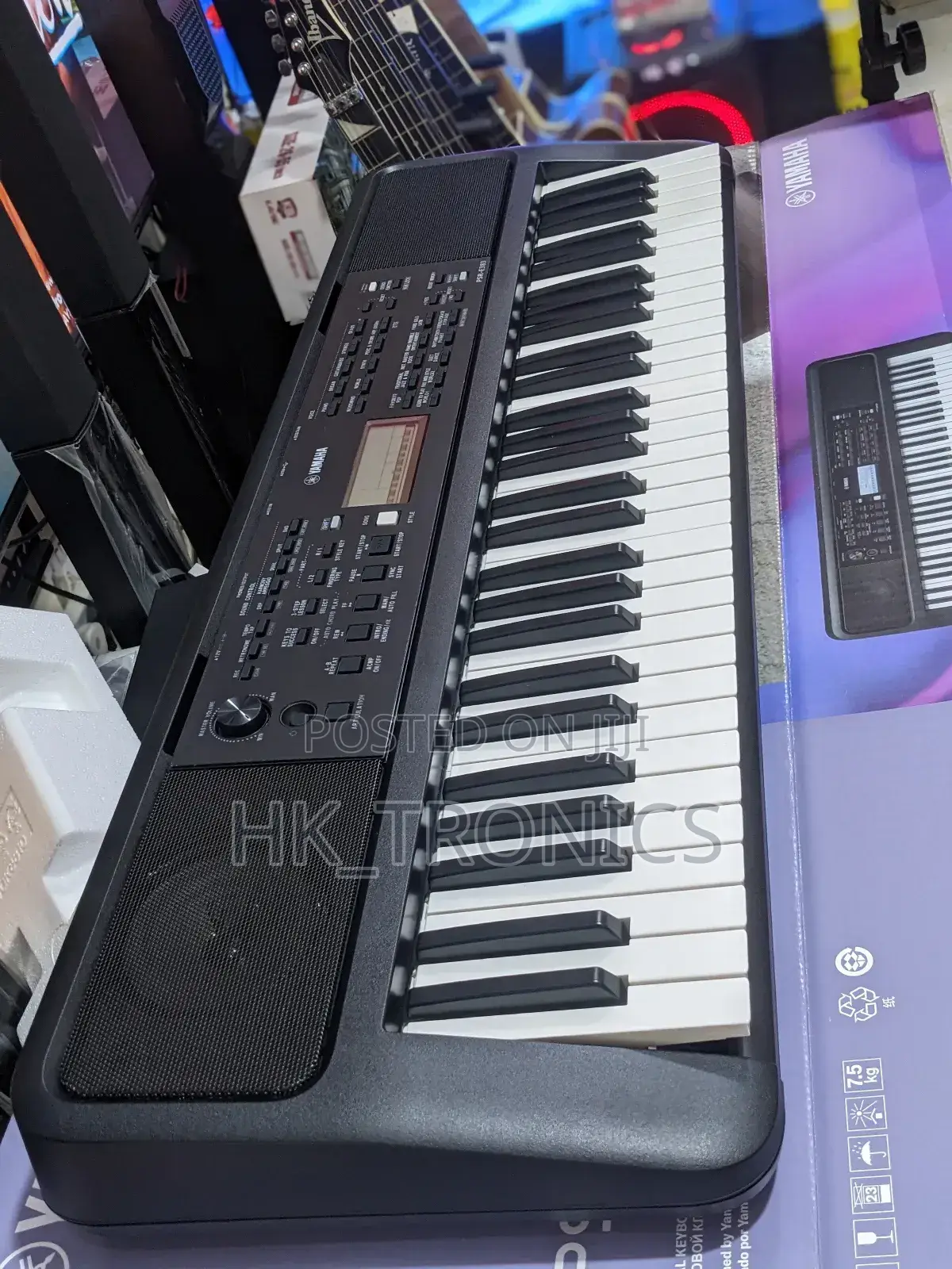Yamaha PSR-E383