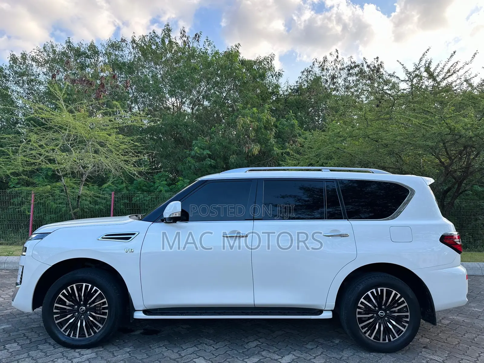 Nissan Patrol 2021 White