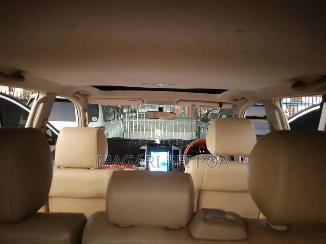 Toyota Land Cruiser Prado 2007 White