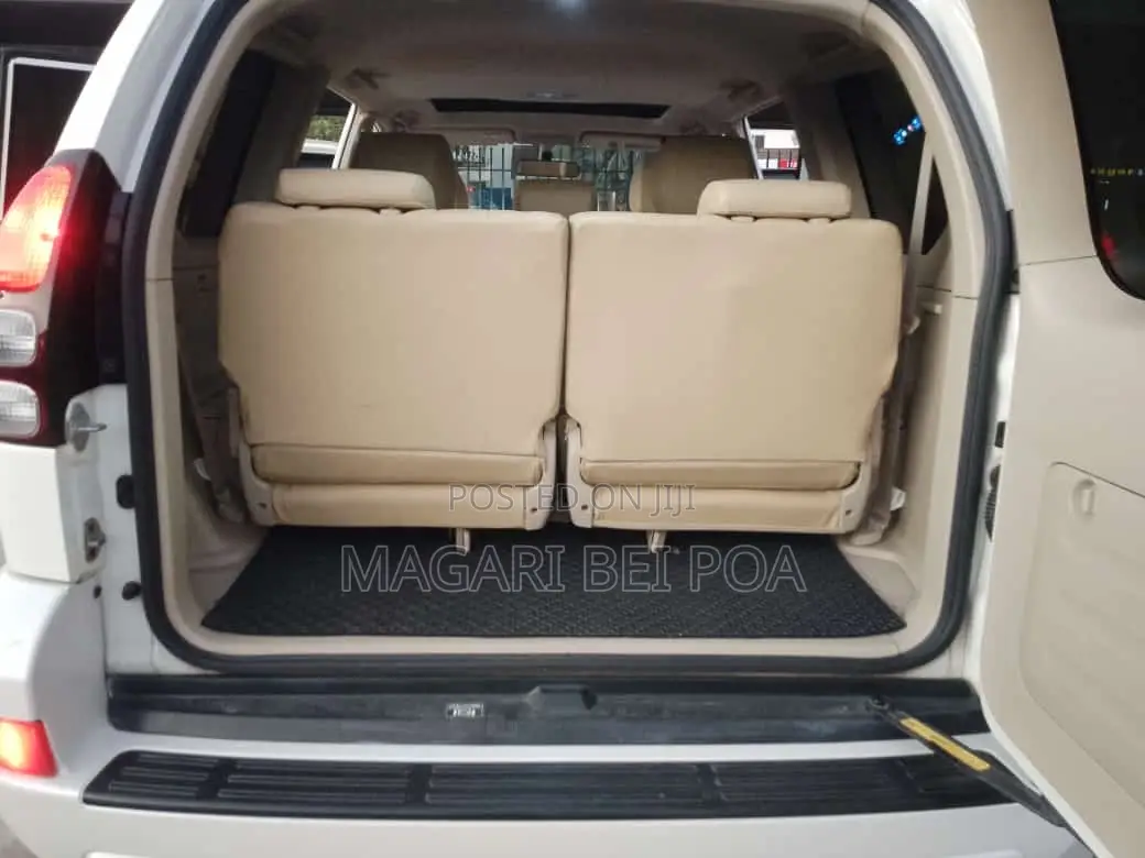 Toyota Land Cruiser Prado 2007 White
