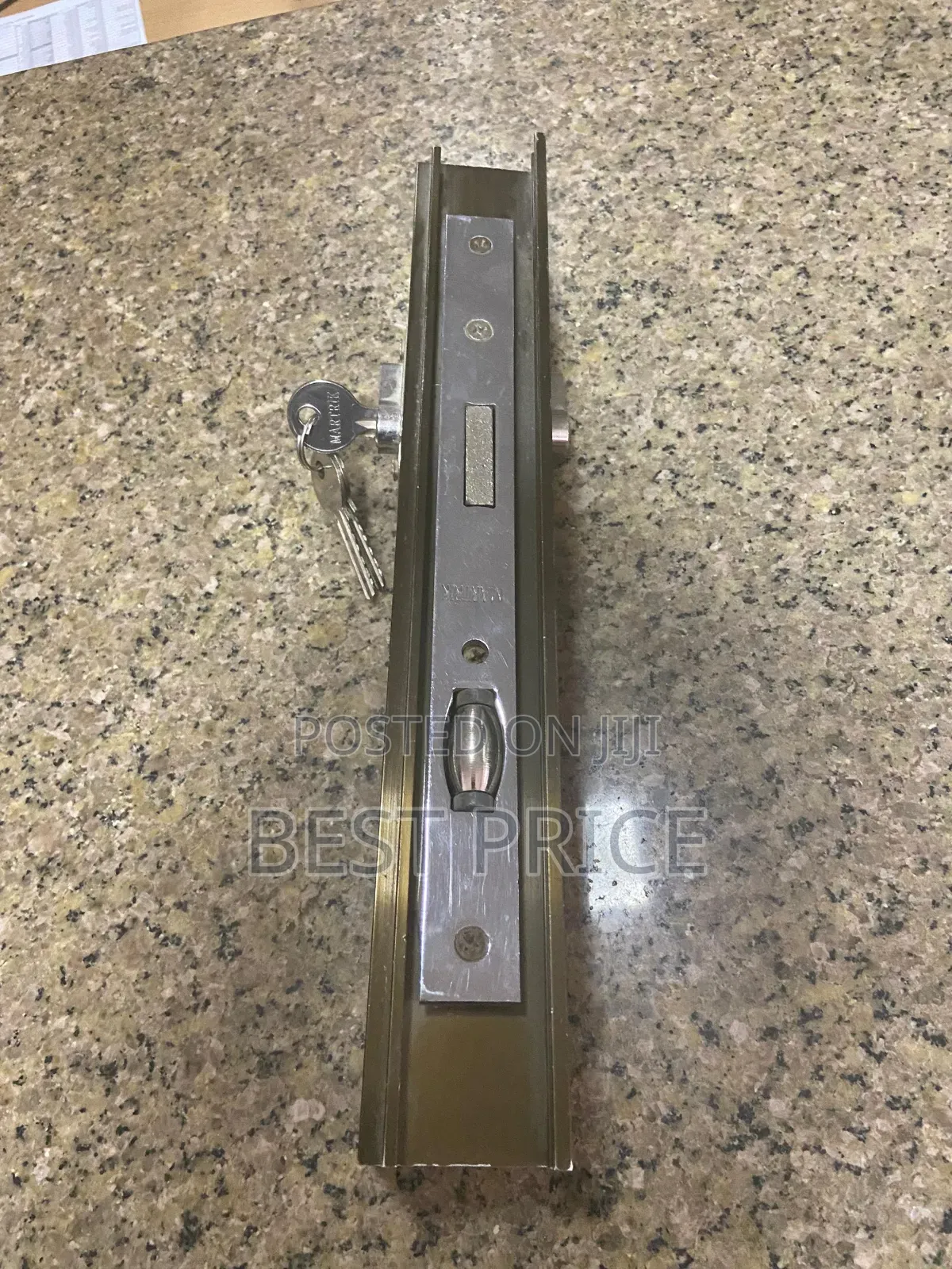 Matrix Lock Patch Fitting for Grass and Aluminum Door