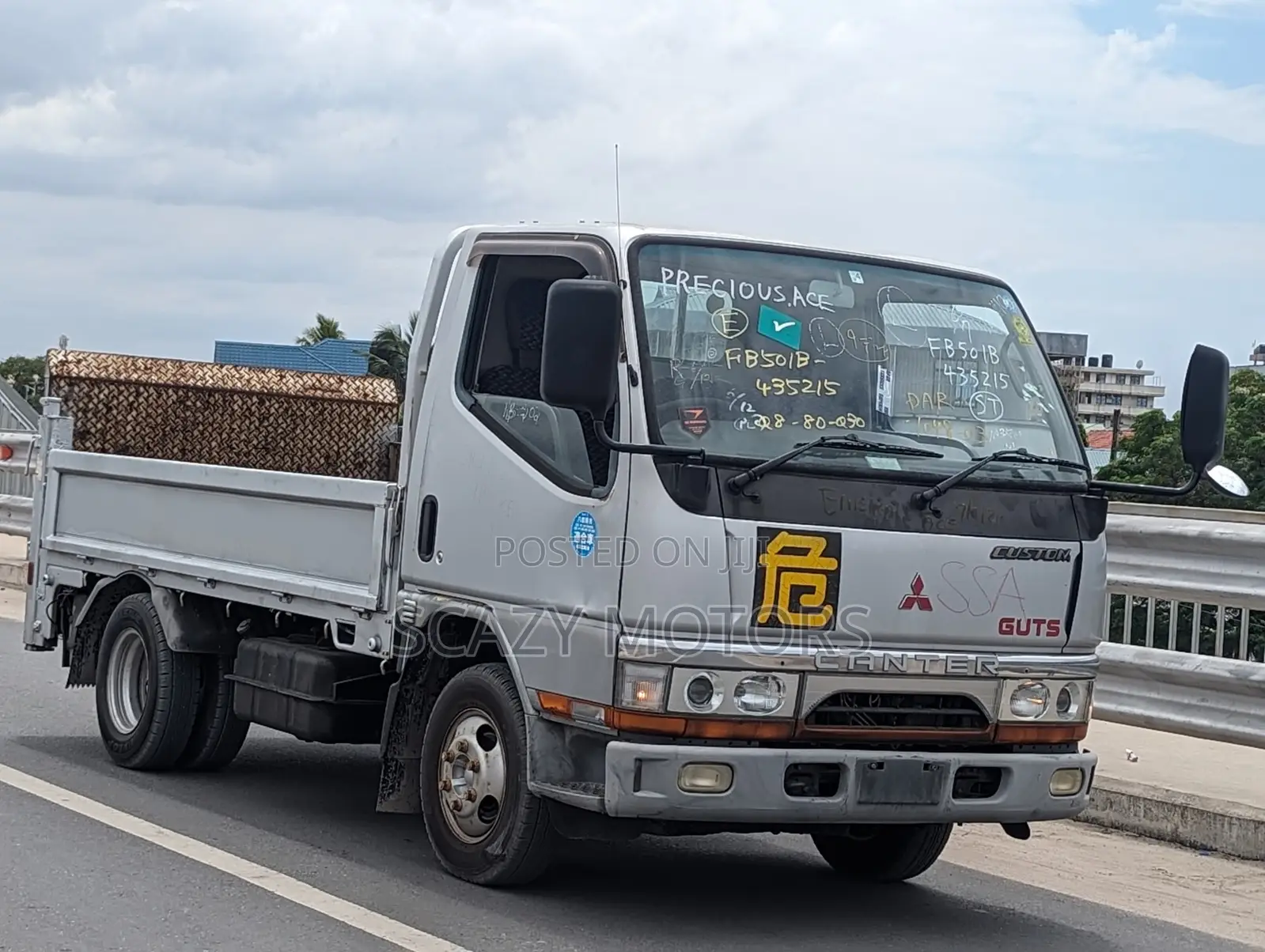 Mitsubishi Canter Guts