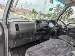 Mitsubishi Canter Guts