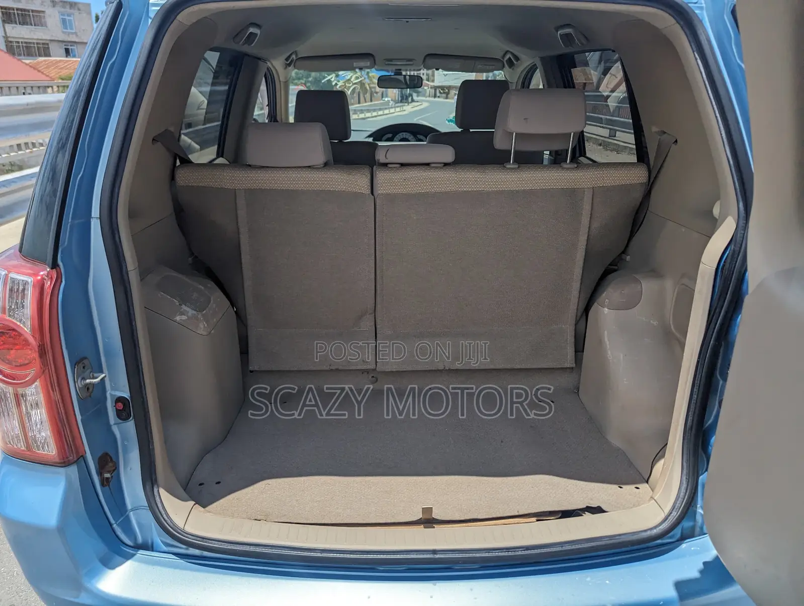 Toyota Raum 2007