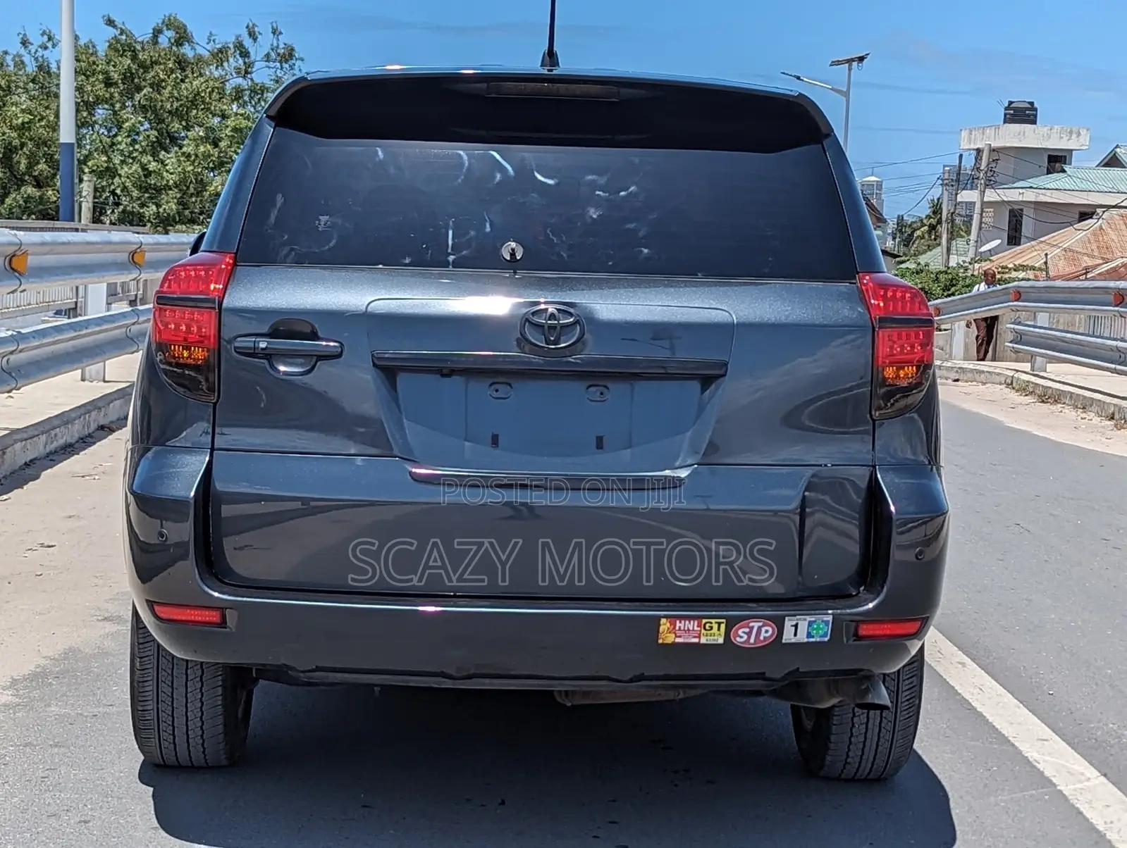 Toyota Vanguard 2007 Gray