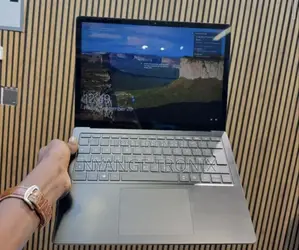 Laptop Microsoft Surface 3 8GB Intel Core I5 SSD 256GB