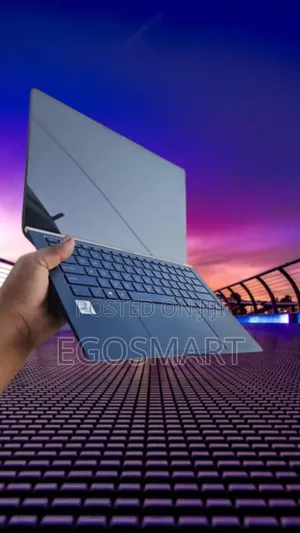 Laptop Asus Zenbook 14 UX434 16GB Intel Core I7 SSD 512GB
