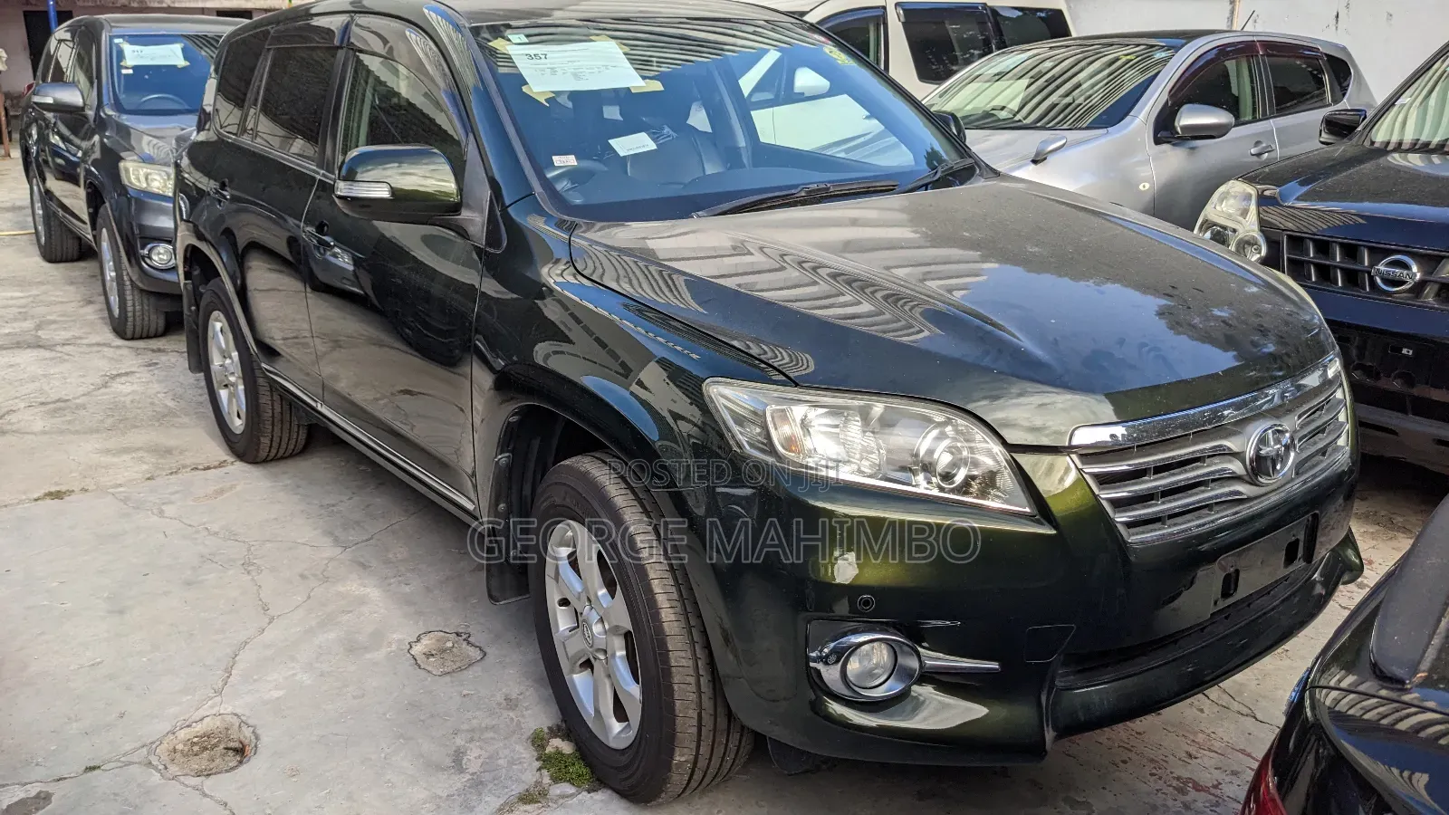 Toyota Vanguard 2010 Green