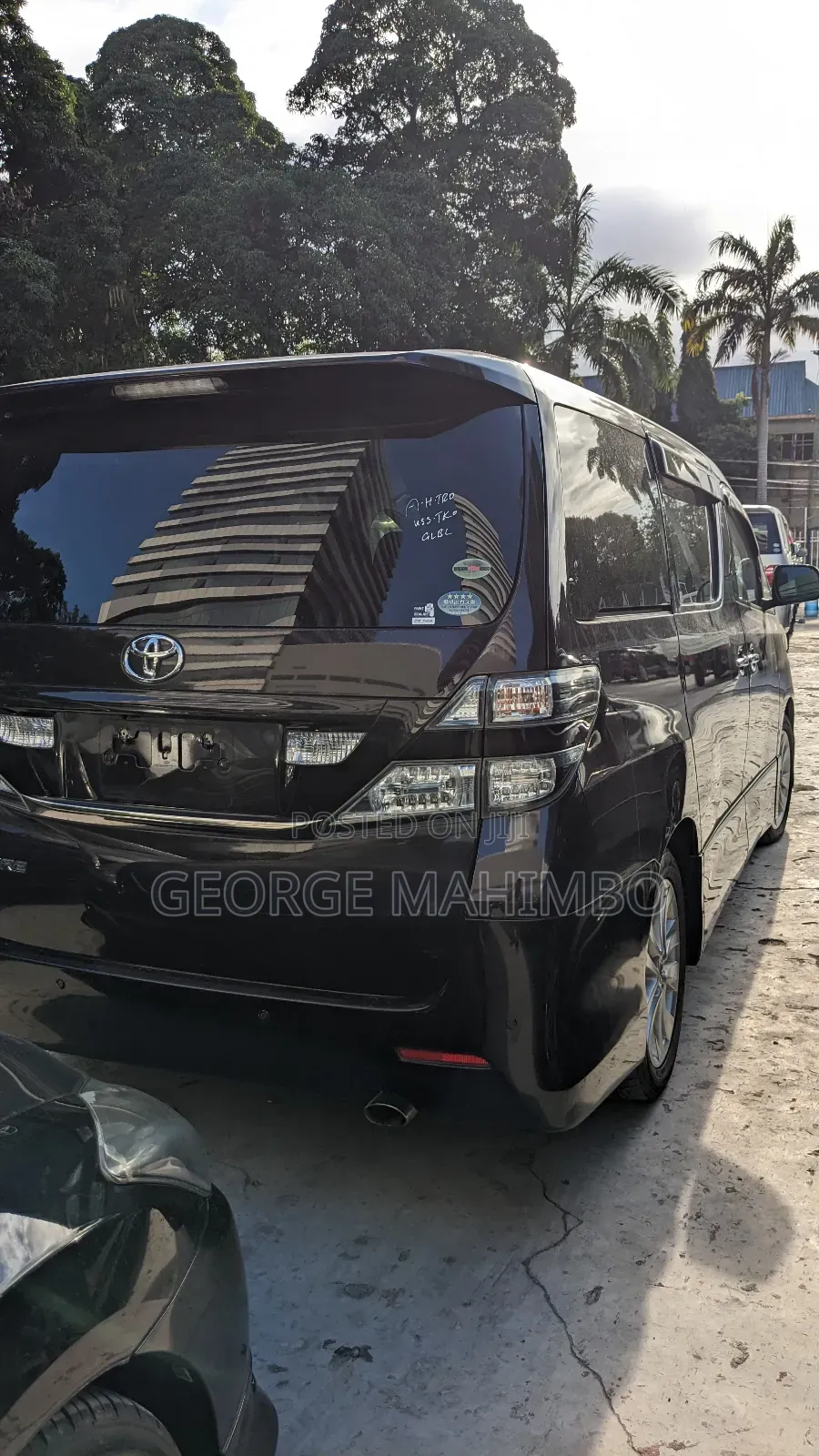 Toyota Vellfire 2009 Purple