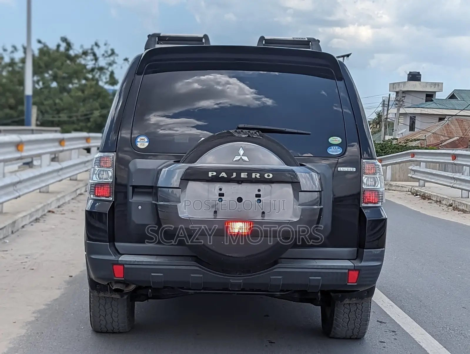 Mitsubishi Pajero 2009 Black