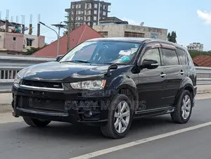 Mitsubishi Outlander 2011 Black