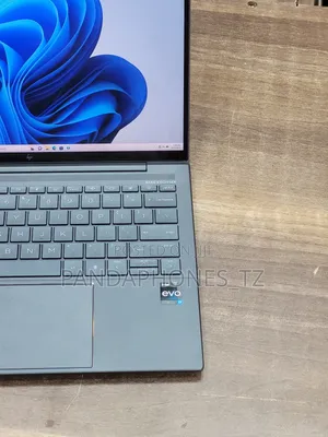 New Laptop HP Dragonfly G4 32GB Intel Core I7 SSD 1T