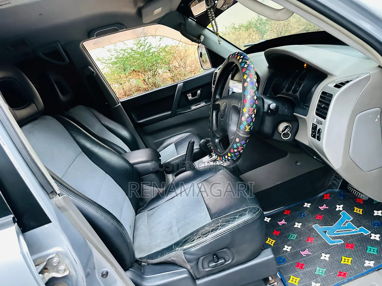 Mitsubishi Pajero 2005 Silver
