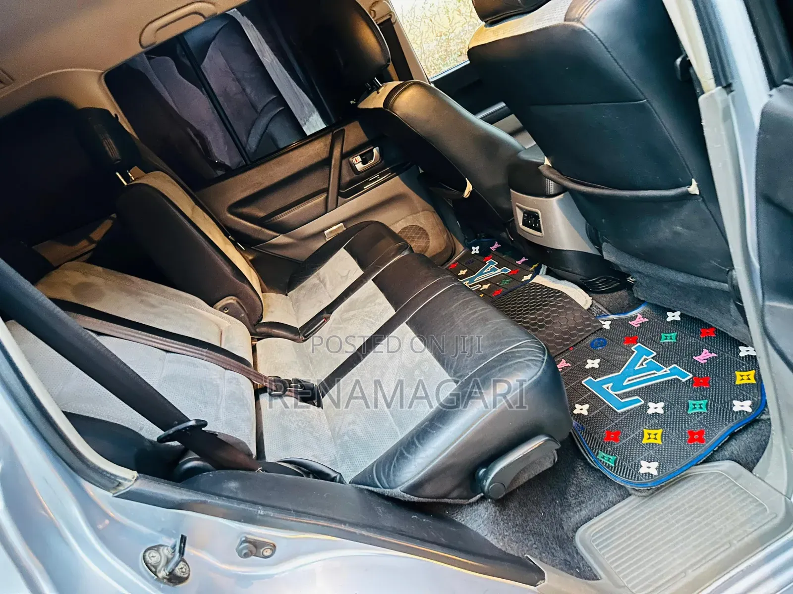 Mitsubishi Pajero 2005 Silver