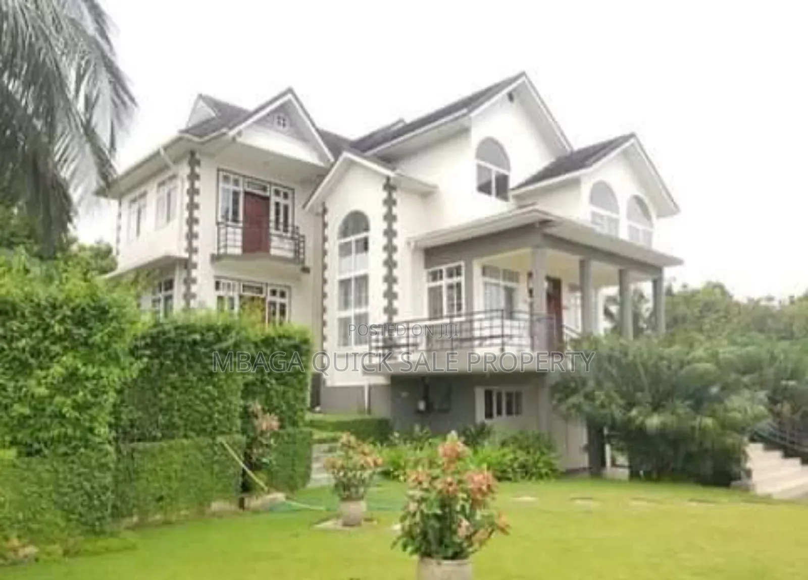 8bdrm House in Mbezi Beach for sale