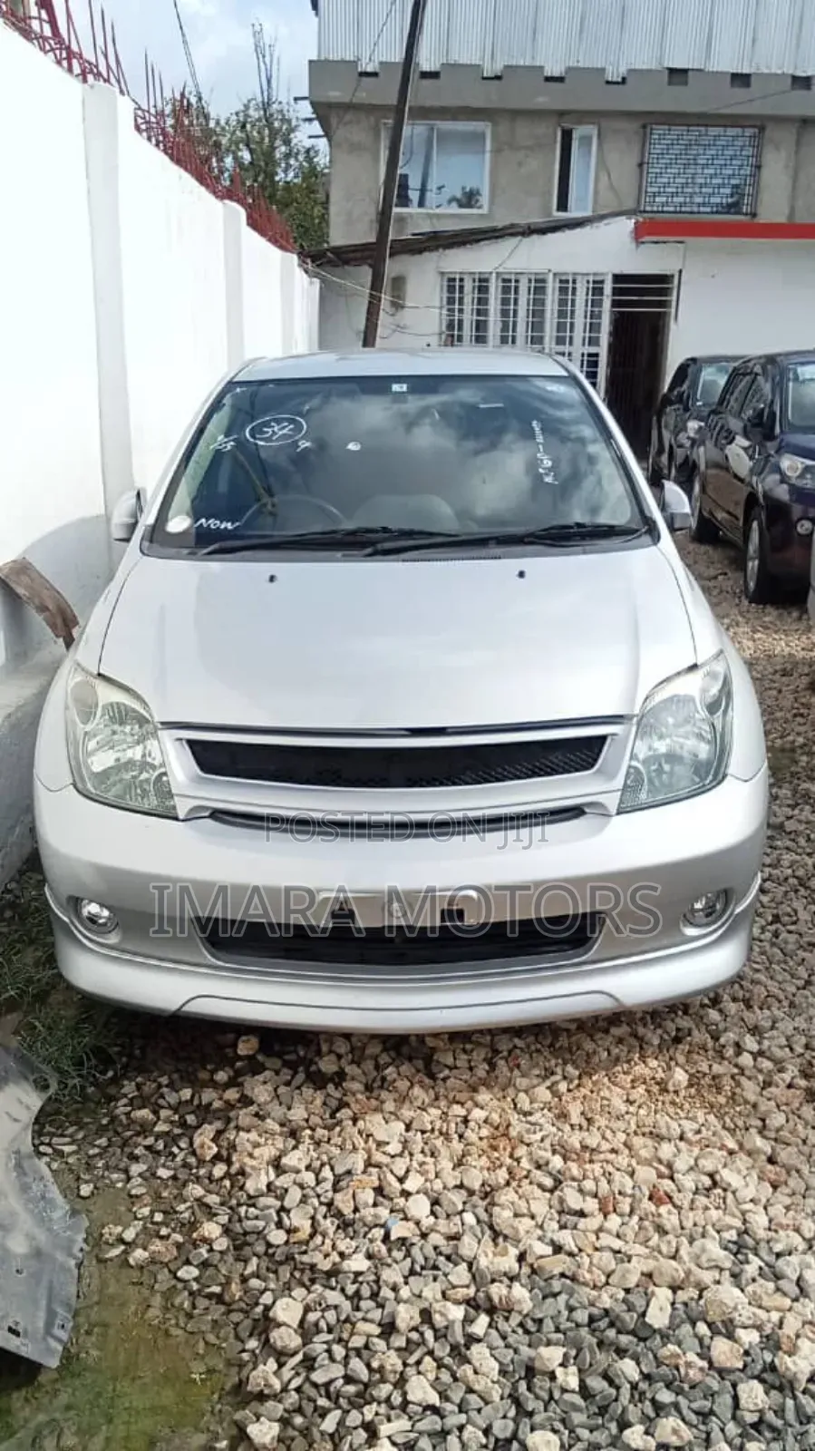Toyota IST 2005 Silver