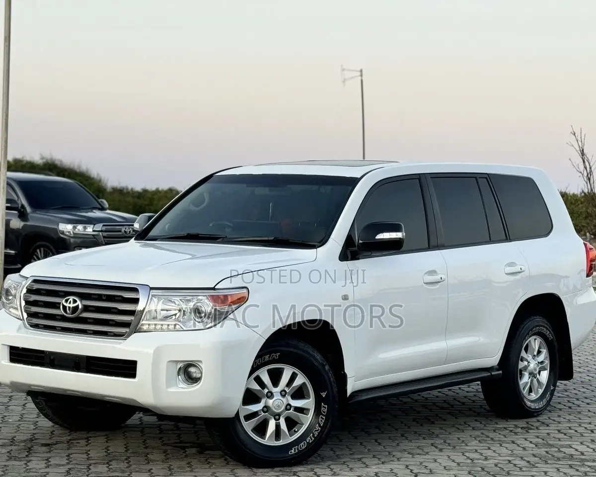 Toyota Land Cruiser 4.5 V8 TD STD 2010 White