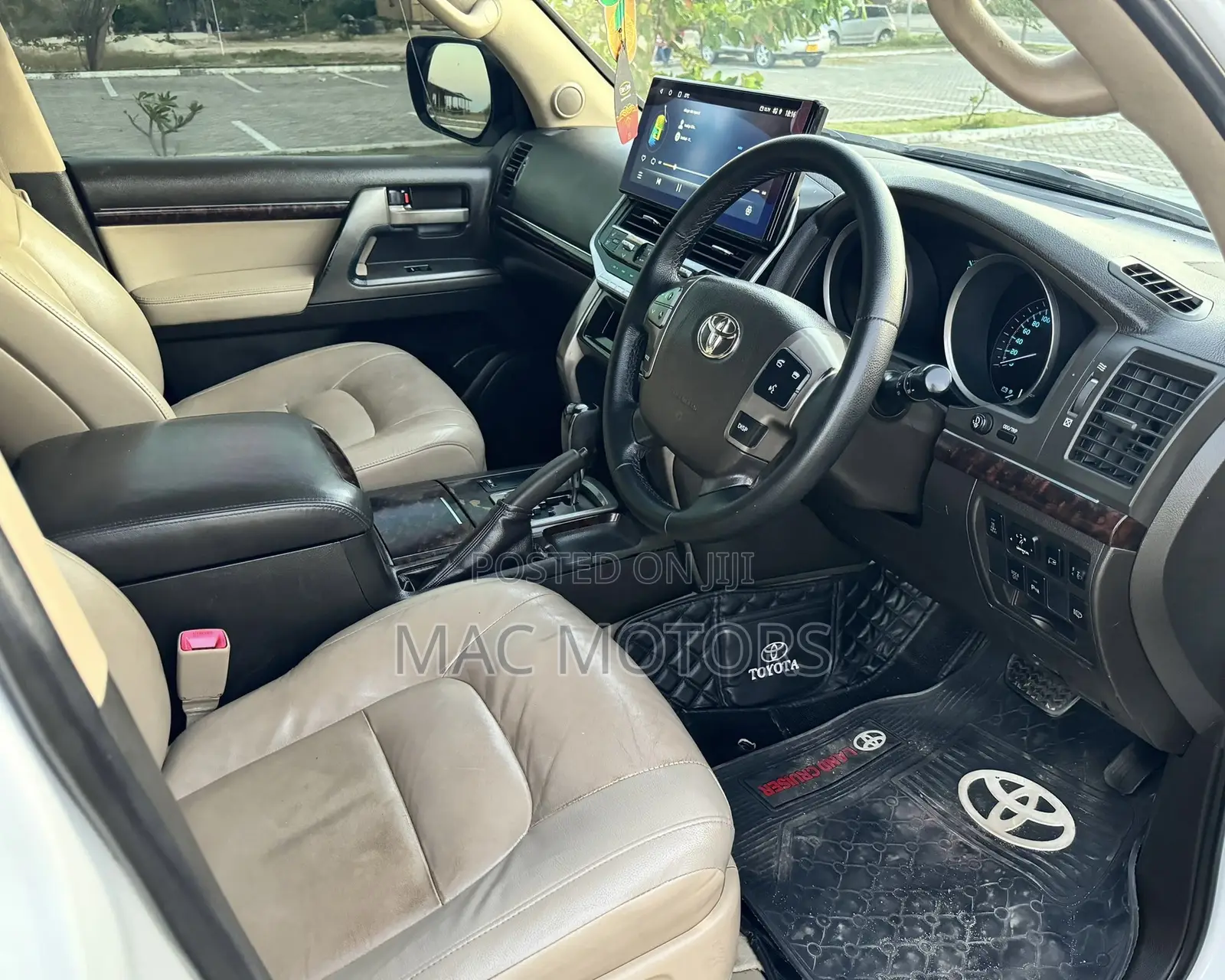Toyota Land Cruiser 4.5 V8 TD STD 2010 White