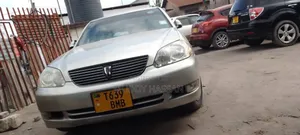 Toyota Mark II 2002 Silver
