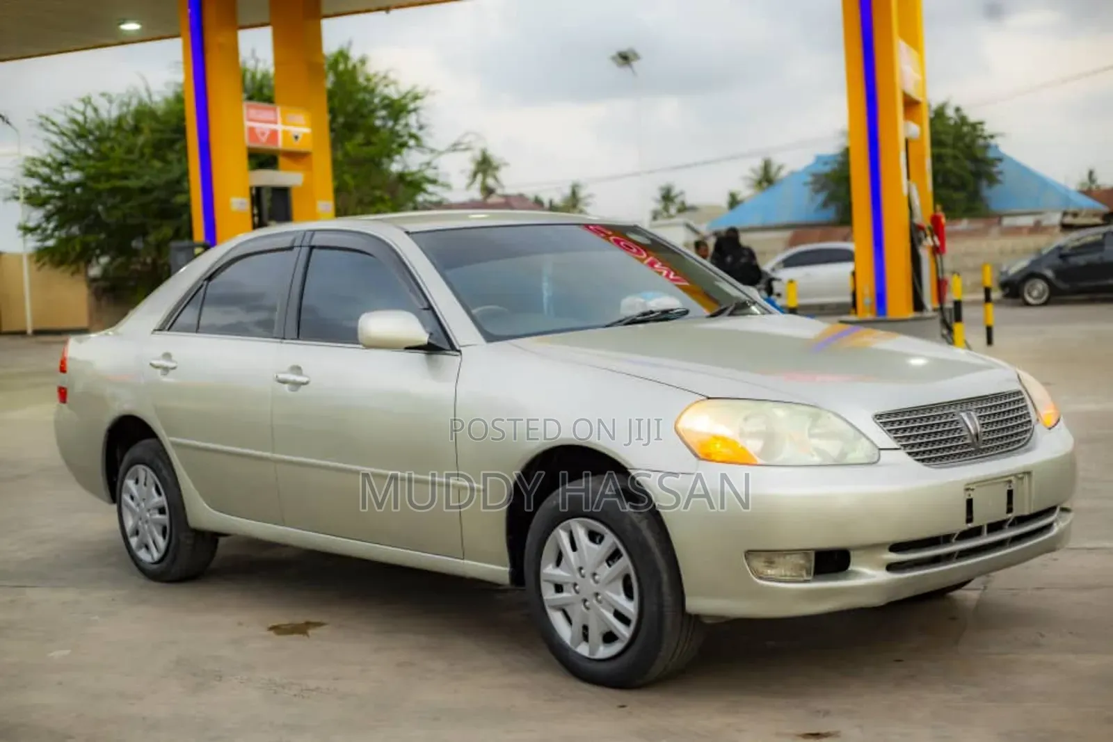 Toyota Mark II 2002 Silver