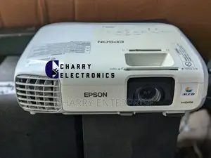  EPSON Projector Eb-X27  Home Cinema Projector Used