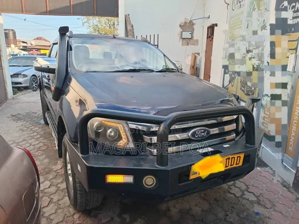 Ford Ranger 2010 Black