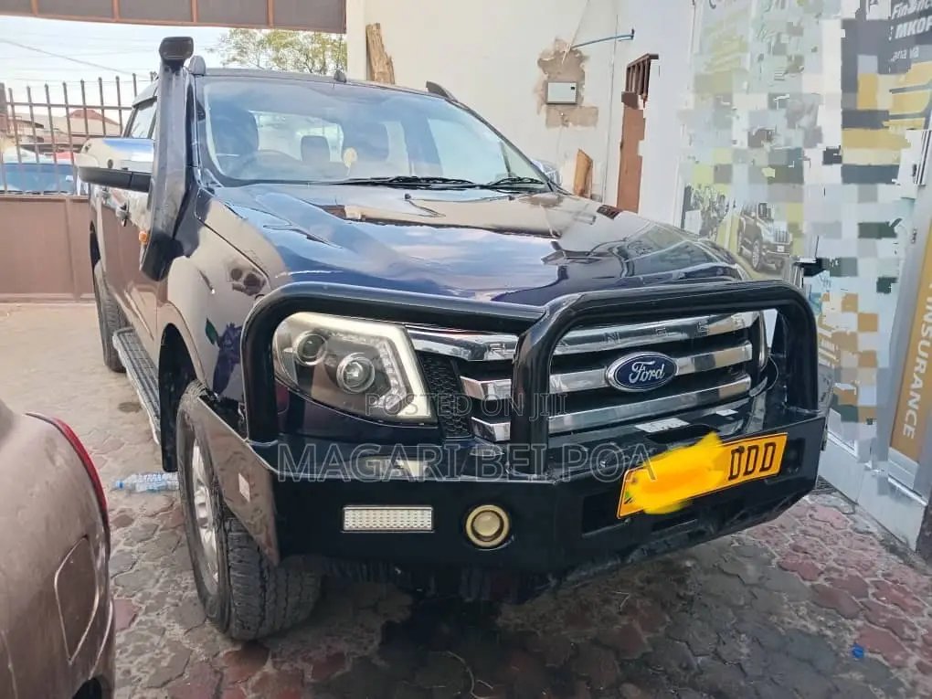 Ford Ranger 2010 Black