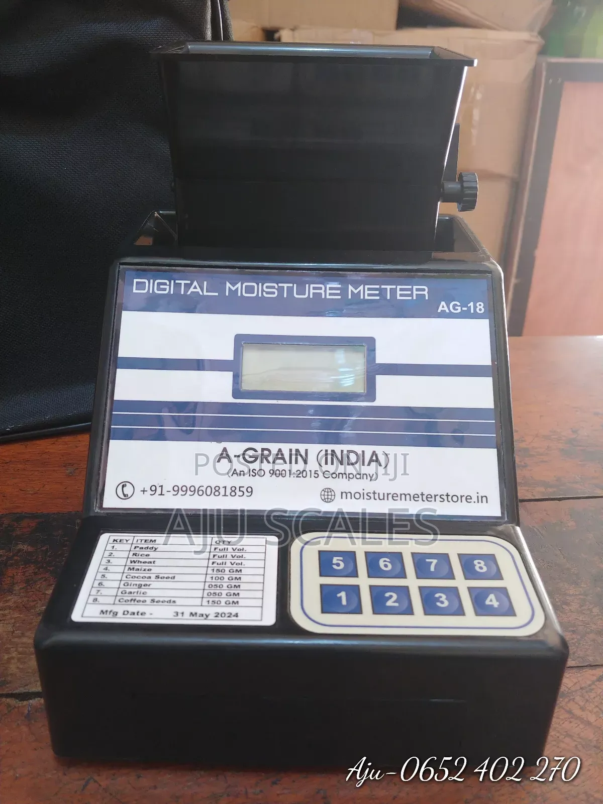 Digital Moisture Meter.