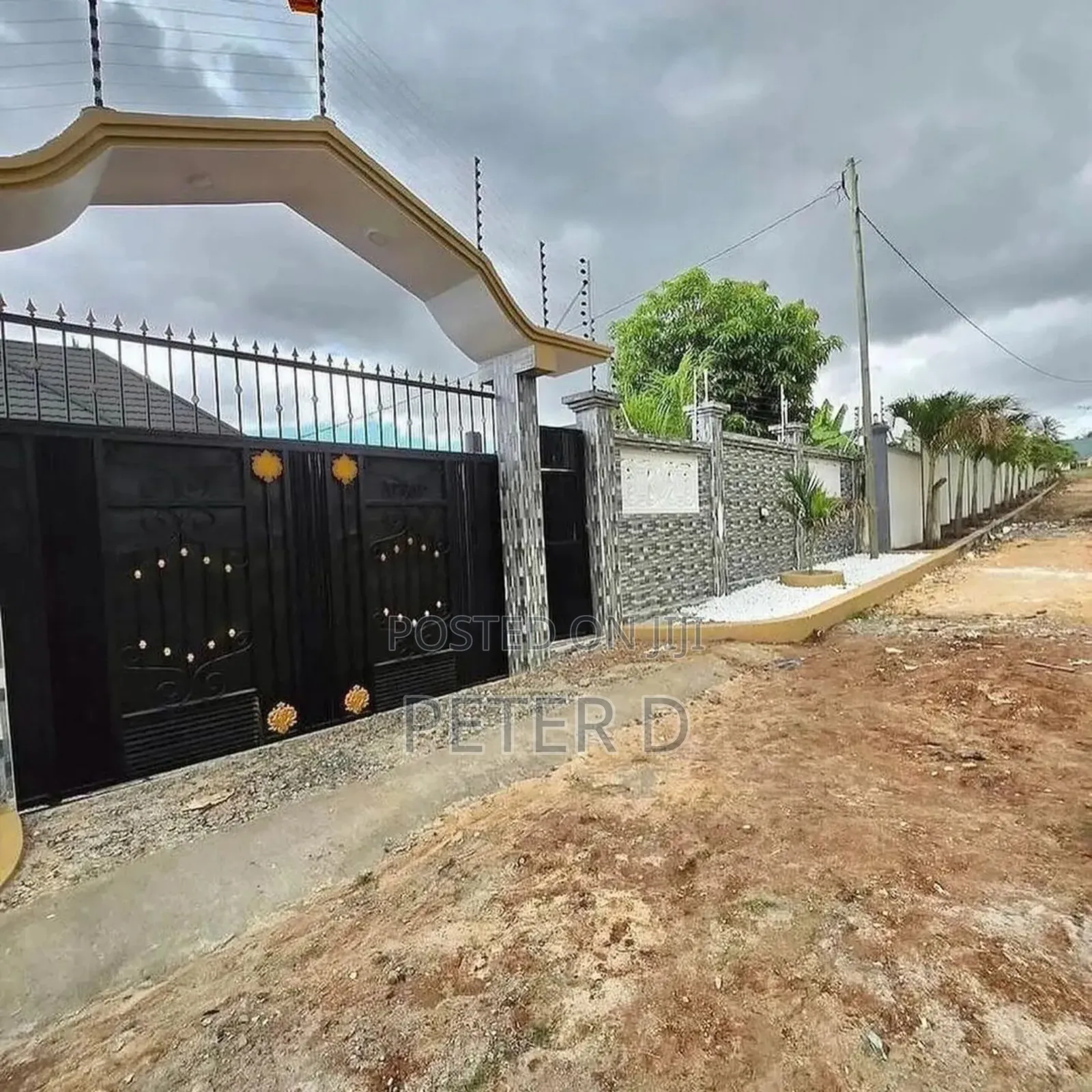 4bdrm House in Goba for sale