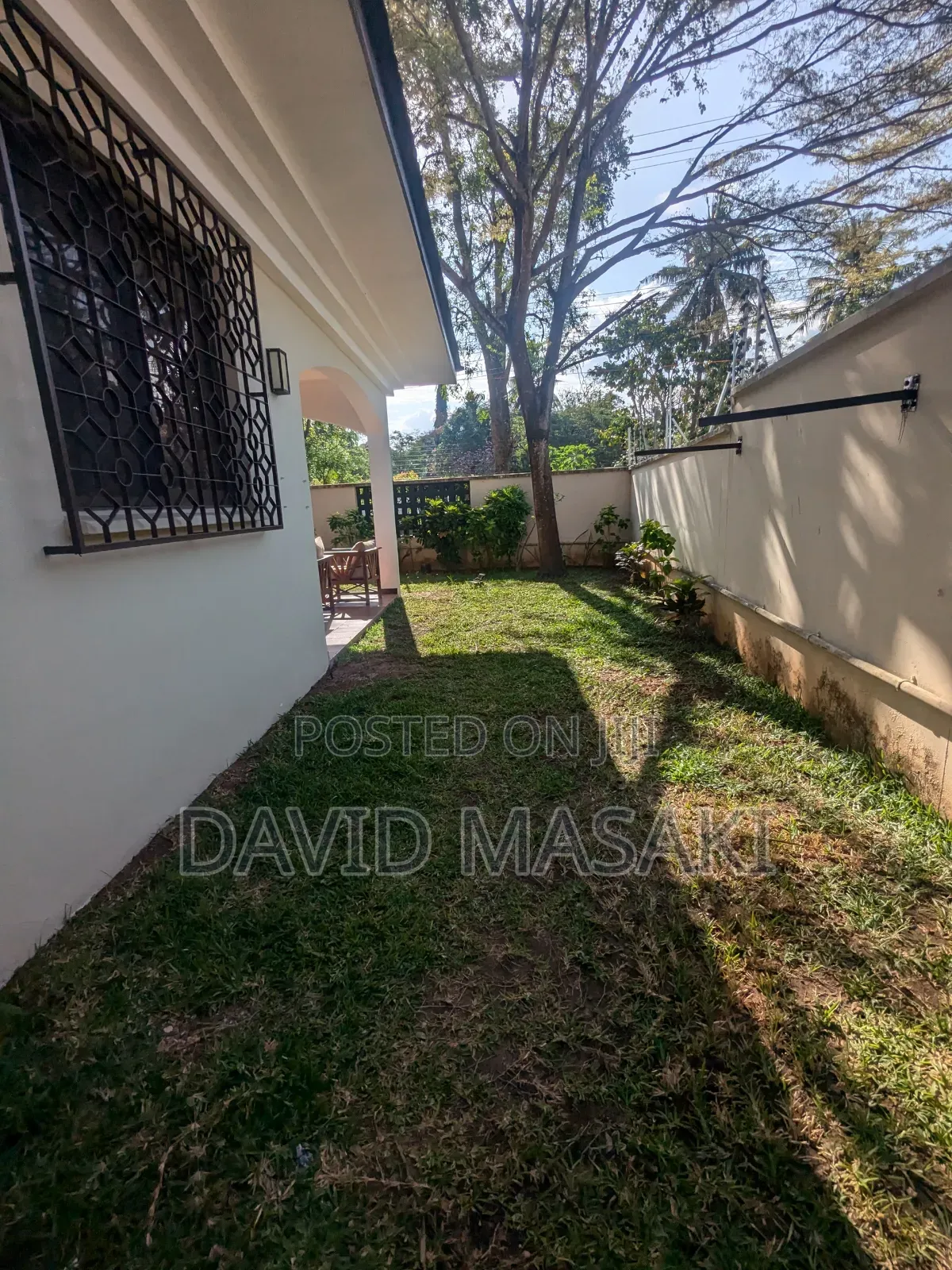 Furnished 4bdrm Villa in Villas Manor, Oyster Bay for rent