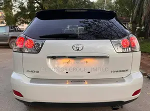 Toyota Harrier 2008 White