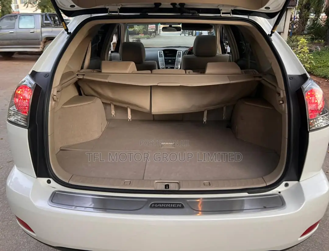 Toyota Harrier 2008 White