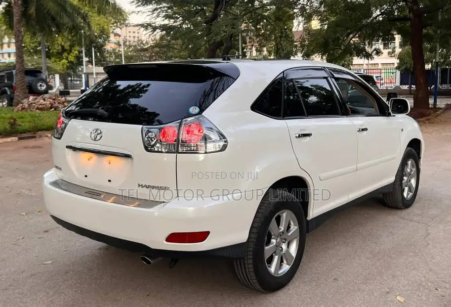 Toyota Harrier 2008 White