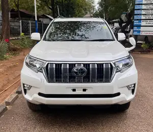 Toyota Land Cruiser Prado 2022 White