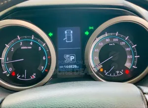 Toyota Land Cruiser Prado 2015 White