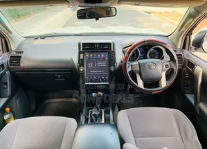 Toyota Land Cruiser Prado 2015 White