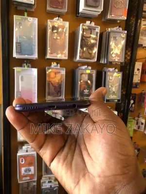 Infinix Hot 8 32 GB Purple