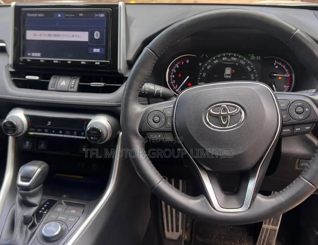 Toyota RAV4 2019 White