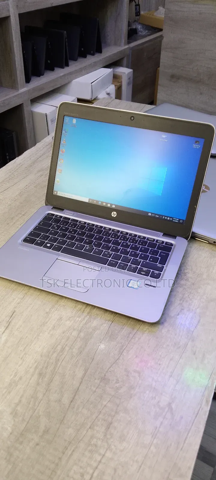 Laptop HP EliteBook 820 G3 8GB Intel Core I5 SSD 256GB