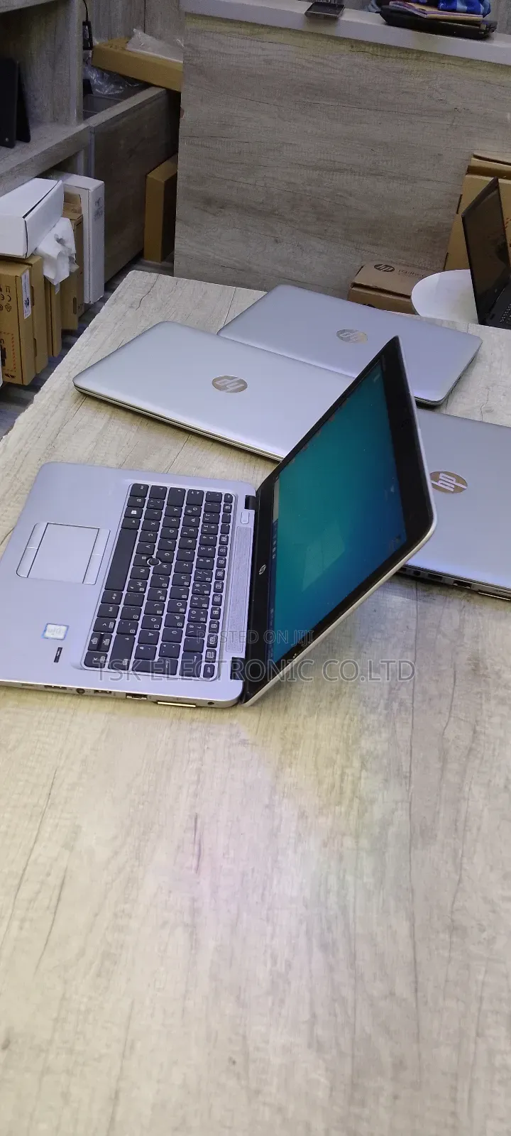 Laptop HP EliteBook 820 G3 8GB Intel Core I5 SSD 256GB