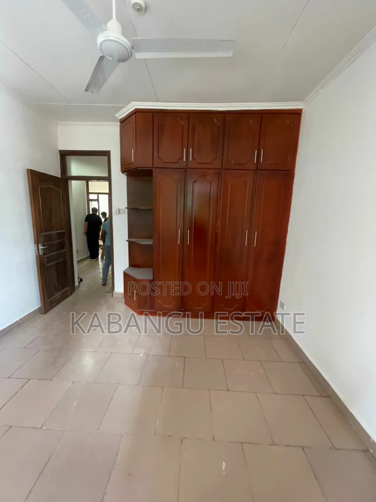 3bdrm Villa in Masaki for rent