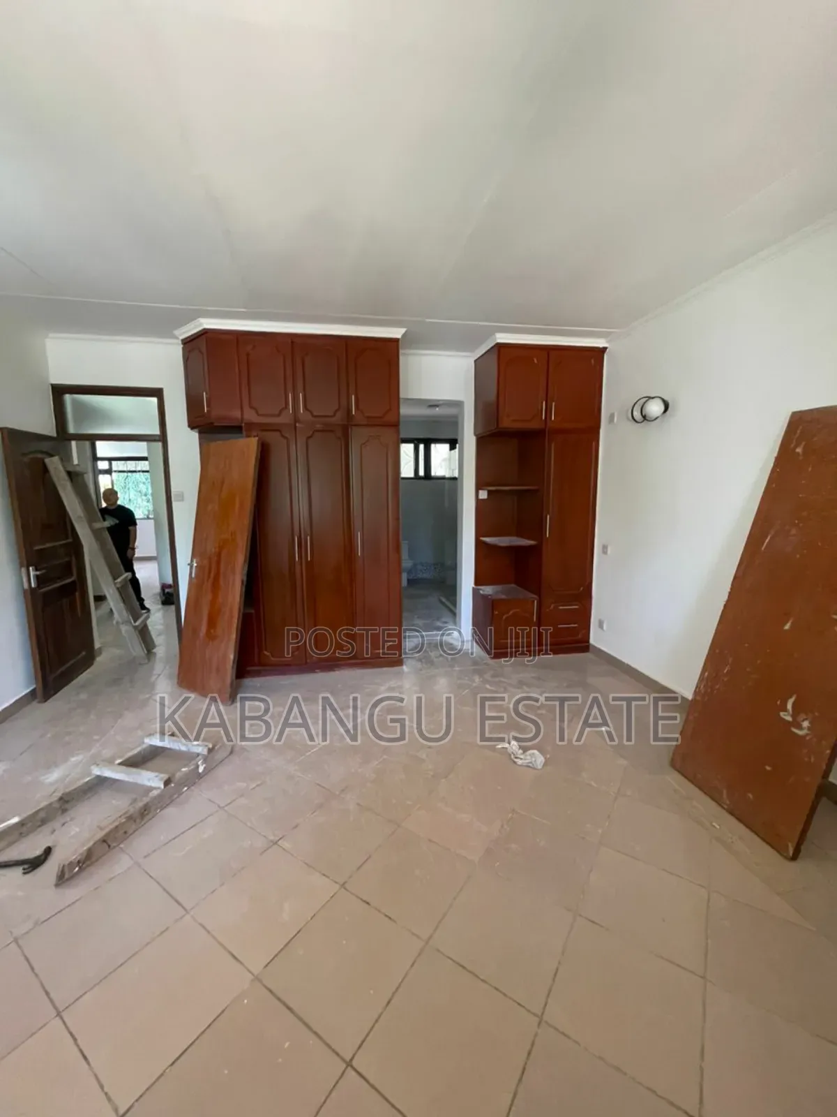 3bdrm Villa in Masaki for rent