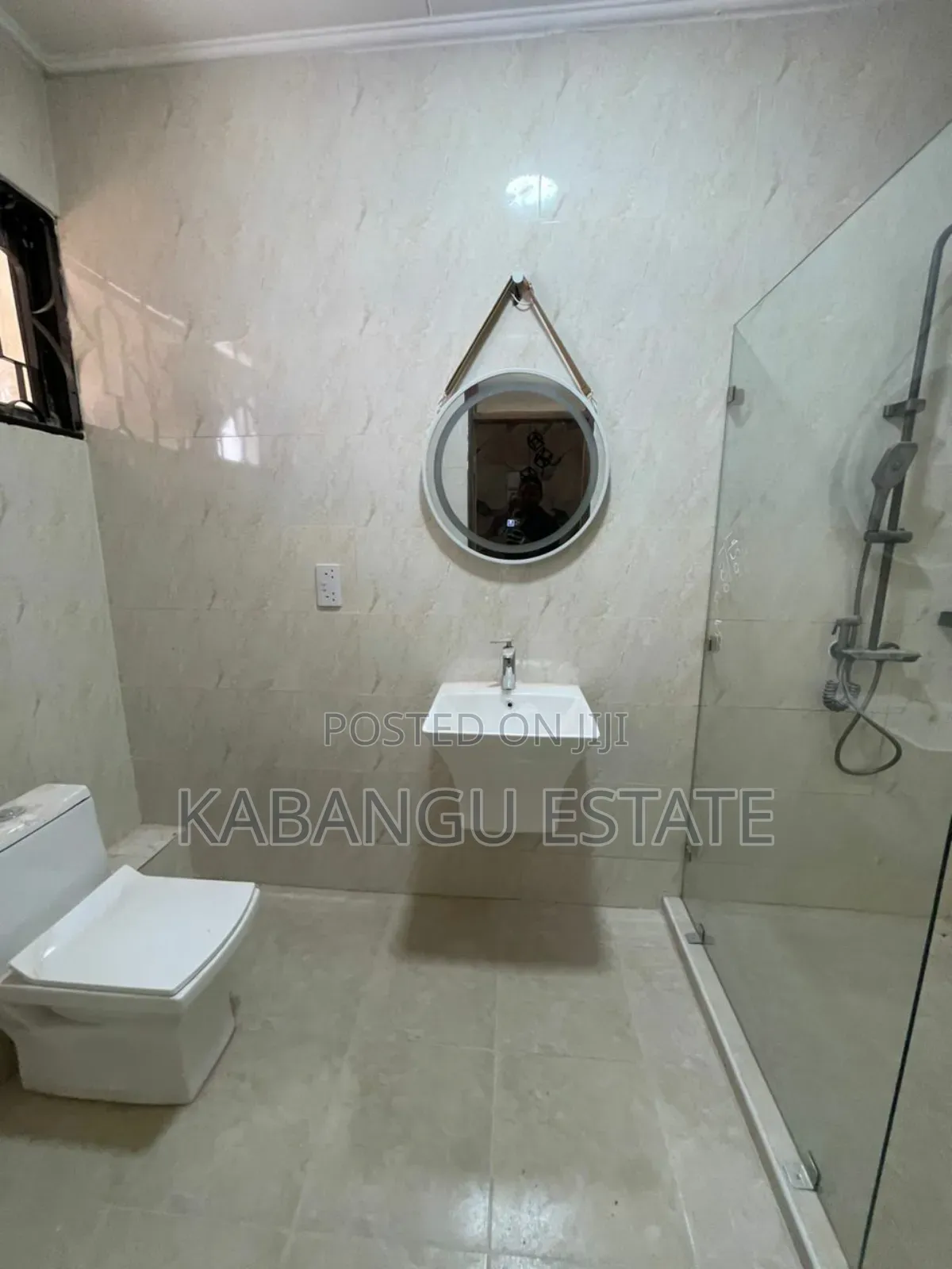3bdrm Villa in Masaki for rent