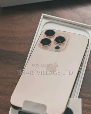 New Apple iPhone 16 Pro Max 256 GB Gold